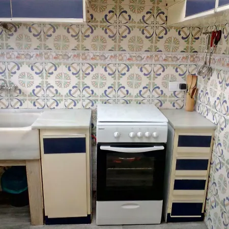 Apartment Lola Encorts