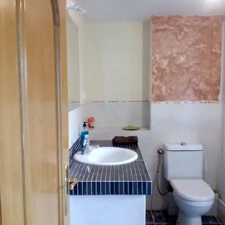 Lola Encorts Apartment Valencia